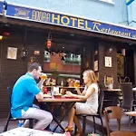 Hotel Adora