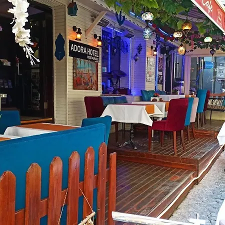 Adora Cafe & Restaurant Hotel 3*
